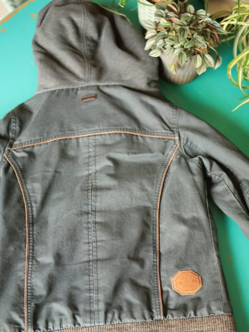 Very Rare Naketano Jacket Sz S Grey Asymetric Zip Like New - Picture 9 of 15